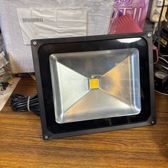 LED 投光器50W