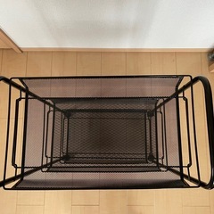 キャスター付き3段ラック(取り引き相手決定)の画像