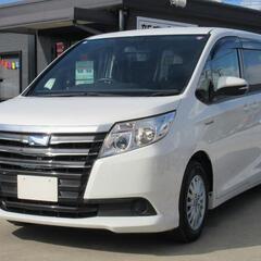 トヨタ　ノア【自社ローン対応可】純正９型ナビ・Ｂカメラ・片Ｐスライド・ＥＴＣ・スマートキー・ＬＥＤヘッドの画像