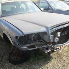 Mベンツ126-560SEL-90y-m丸ごと一台リサイクル部品販売の画像