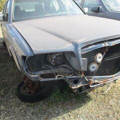 Mベンツ126-560SEL-90y-m丸ごと一台リサイクル部品販売の画像