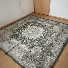 ペルシャ絨毯