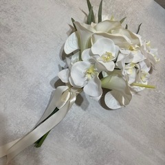 アーティフィシャルフラワー　ブーケ　ブートニア