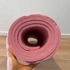 ほぼ未使用！筋膜ローラーとヨガマットセットの画像