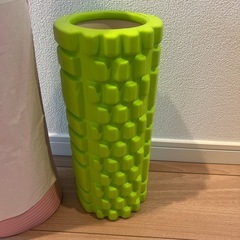 ほぼ未使用！筋膜ローラーとヨガマットセット