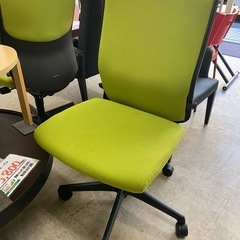 7230 オカムラ チェア オフィスチェア グリーン 緑 高さ調...