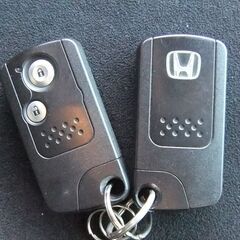 ⭕極美車!修復歴無し！ストリームRSZ⭕ローンブラックでもOK！！審査受付中！自社ローンでは無いオートローン！の画像