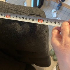 週末引き取り可能な方‼️2人ソファお譲りします！の画像