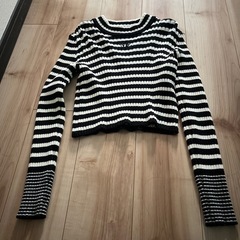 美品 ボーダー ニット ショート丈 フリーサイズ