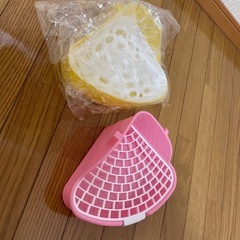 【新品】うさぎ 小動物 トイレトレー 2つの画像