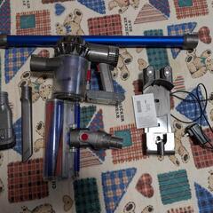 値下げ！ダイソン　Dyson DC61 ハンディクリーナー 　掃除機