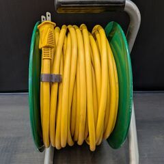 【中古】ハタヤ　コードリール　U-30　防塵シャッター　有効長29ｍ【ハンズクラフト熊本けやき通り店】【引き取り限定】の画像