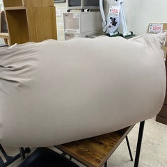 7602 ヨギボー Max マックス グレージュ グレー カバー付き 高さ170cm × 幅70cm 厚み48cm クッションの画像