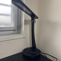 デスクライトの画像