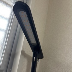 デスクライトの画像