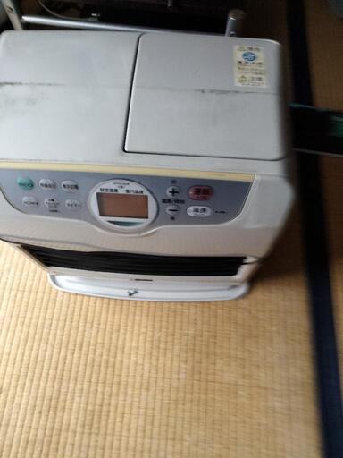 ファンヒーター