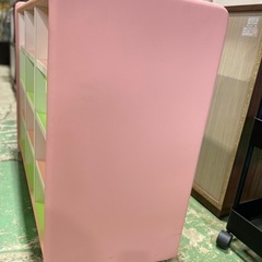 【7A06③】ｷｬｽﾀｰ付収納ﾛｯｶｰの画像