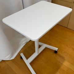 スタンディングデスク(健康づくりにオススメ)の画像