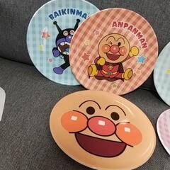 アンパンマンのプレート6枚セットの画像