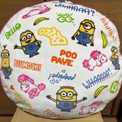 ミニオン　クッションの画像