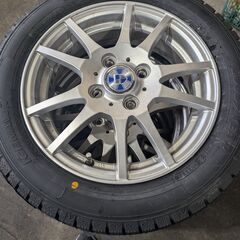 【来店取替】1セット限定 155/65R14 新品スタッドレスタイヤ&アルミ付きセット 軽自動車用の画像