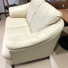 商談中　2人掛けソファー　　　　ベージュ の画像