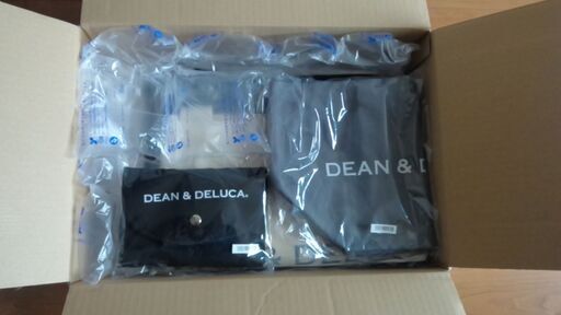 新品未開封　DEAN＆DELUCAパーフェクトバックセット