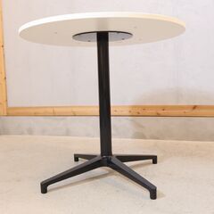 Vitra(ヴィトラ)社のBistro table(ビストロテーブル) ホワイト