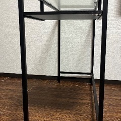 IKEA イケア ガラステーブルの画像