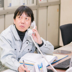 ▼正社員：生コンクリート工場の配車マン▼魅力的な年間休日１２０日！！充実すぎる福利厚生！！管理職を目指したい方応援！転勤なしでずっと同じ場所で働ける◎の画像