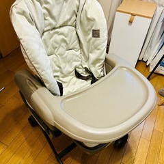 ※5月末まで※combi ハイローチェア　オートスウィング　ネムリラ