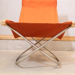 50年経った今も愛され続けている、新居 猛デザインのニーチェアーエックス ロッキング(NY CHAIR X Rocking)です。折り畳みも可能でゆったりとした座り心地はラウンジチェアーとしても♪の画像