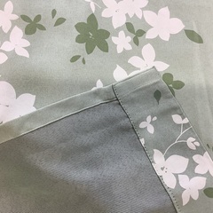 カーテン　2枚組の画像