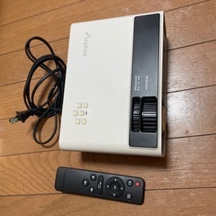 プロジェクター
