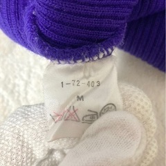 「A LAVEUGLETTE」メッセージ:パープル系ハイネック長袖リブ編みニット:セーター:Mサイズ:日本製:ウール100%の画像