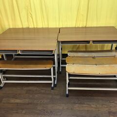 学習塾2人掛け机×1＋椅子×1（1組価格￥900）の画像