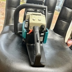 マキタチェンソー 、MDE400エンジン式の画像