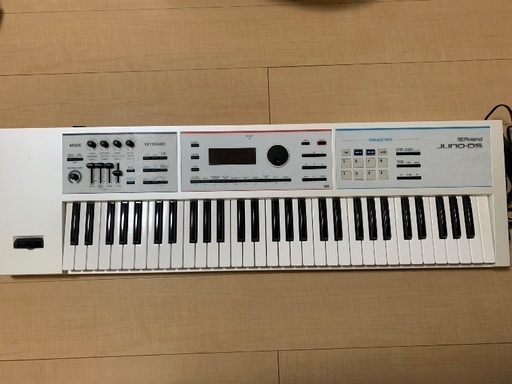 Roland JUNO-DS61W シンセサイザー