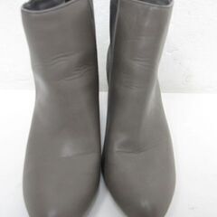 【極美品】一度のみ着用 レディース ショートブーツ レザー＆スエード切替  バックファスナー グレー XLサイズ の画像