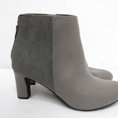 【極美品】一度のみ着用 レディース ショートブーツ レザー＆スエード切替  バックファスナー グレー XLサイズ の画像