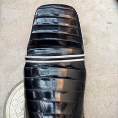 xjr400後期 白黒タックロールシートの画像