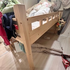 カティ ロフトベッド ロータイプ シングル
の画像