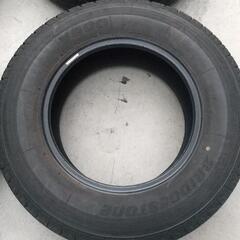 他ルートご成約🎉😆21年製🎵ハイエースやキャラバンに🎵195/80R15 LT  の画像