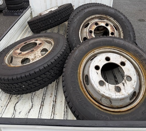 215/70R17.5 タイヤホイール