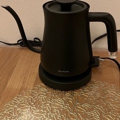 バルミューダケトル黒(一部故障品)