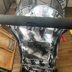 ペット用バギーの画像