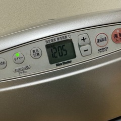 ダイニチ　ブルーヒーター  石油ファンヒーター 12畳  ストーブの画像
