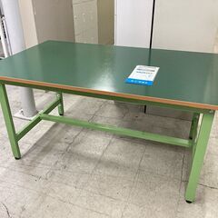 未使用　組み立て品　サカエ　軽量作業台　業務用作業台　作業机　作...