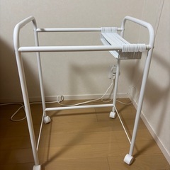スラックスハンガーの画像