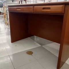 ★リユースのサカイ千葉中央店★期間限定割引有  デスク  H73×D70×W111 クリーニング済み TC2499の画像